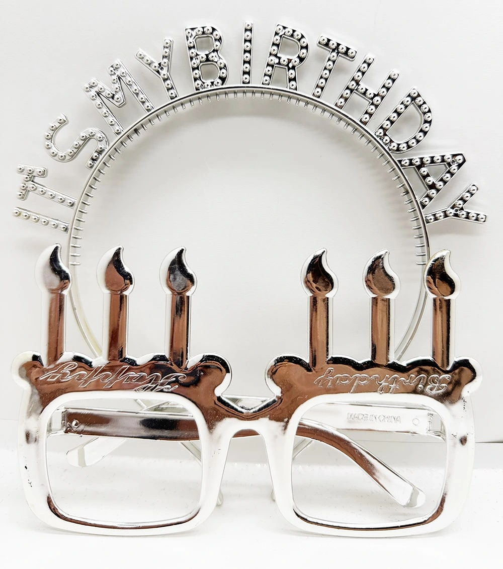 İt&amp;#39;s My Birthday Yazılı Taç Ve Mum Şekilli Gözlük Seti Gümüş Renk